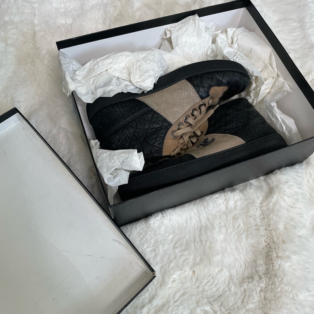 Chanel Black/Beige Leather And Nubuck CC High Top Tennis Sneakers with box - Picture 3 of 8